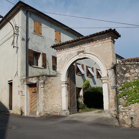 B&B Rosales Borso del Grappa Luaran gambar