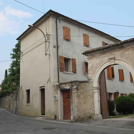 B&B Rosales Borso del Grappa Luaran gambar