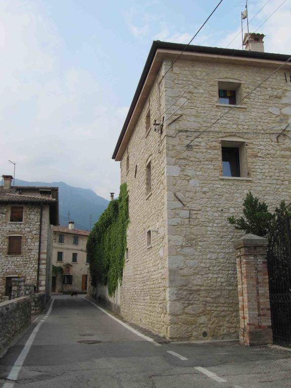 B&B Rosales Borso del Grappa Luaran gambar